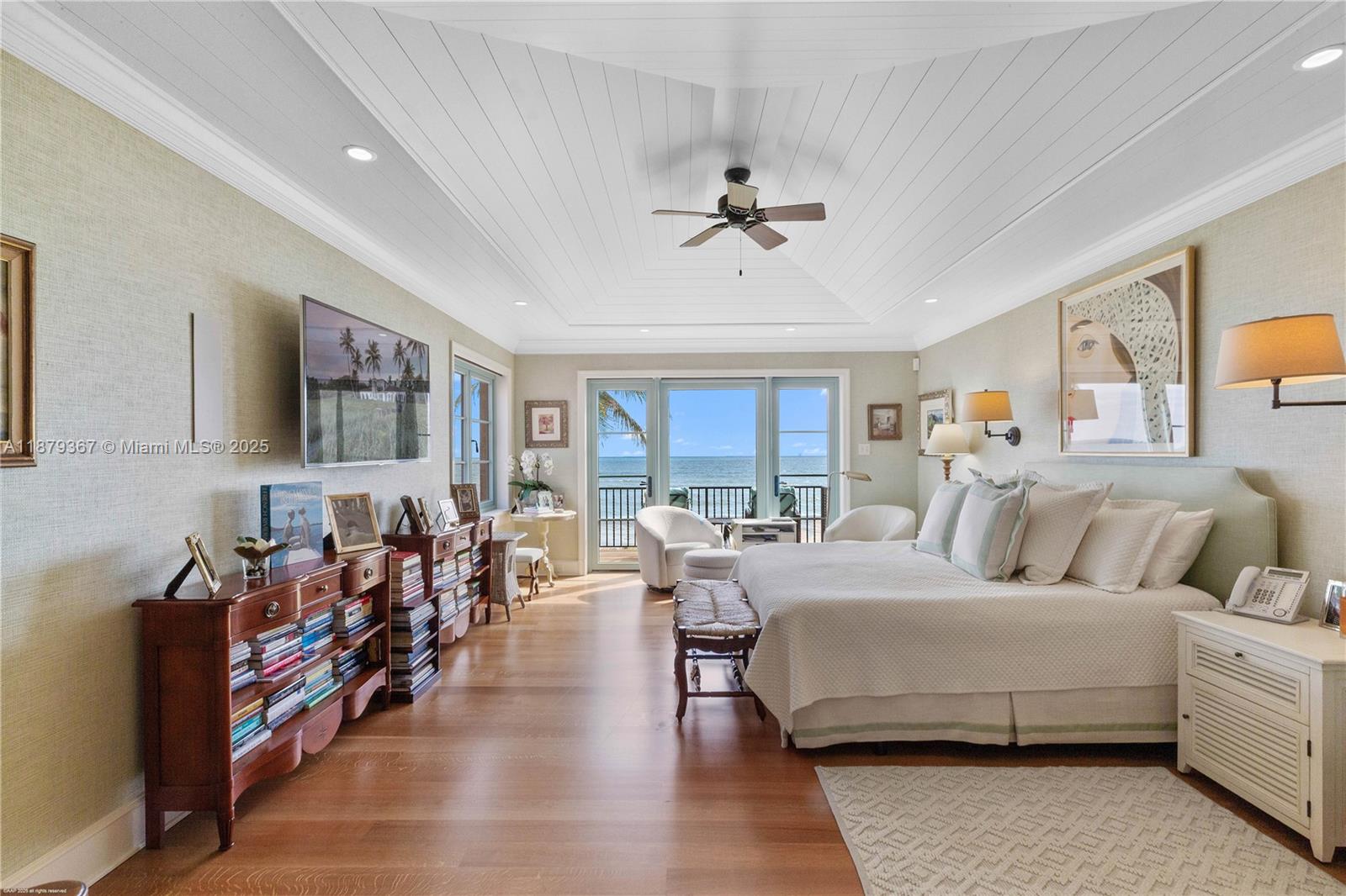 183 S Beach Rd Jupiter Island, FL 33455