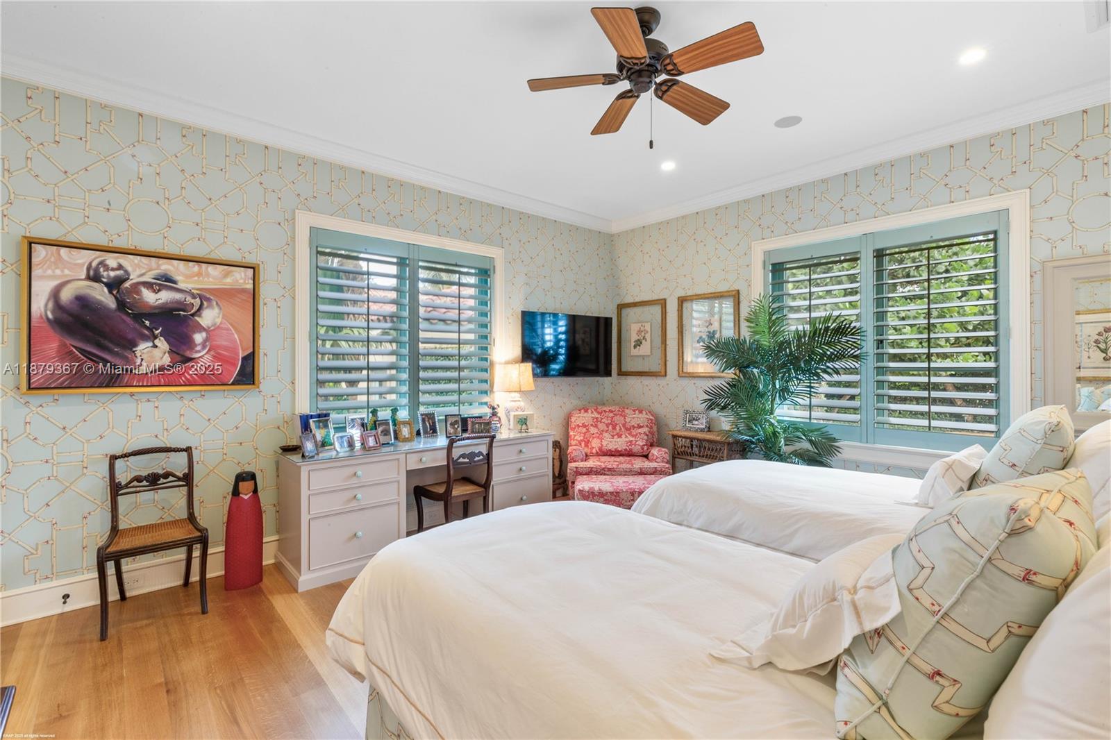 183 S Beach Rd Jupiter Island, FL 33455