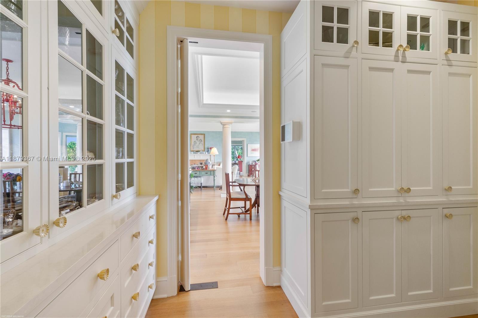 183 S Beach Rd Jupiter Island, FL 33455