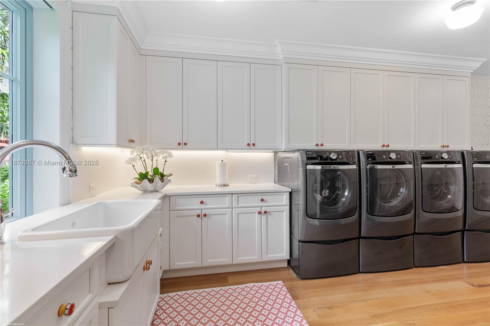 183 S Beach Rd Jupiter Island, FL 33455