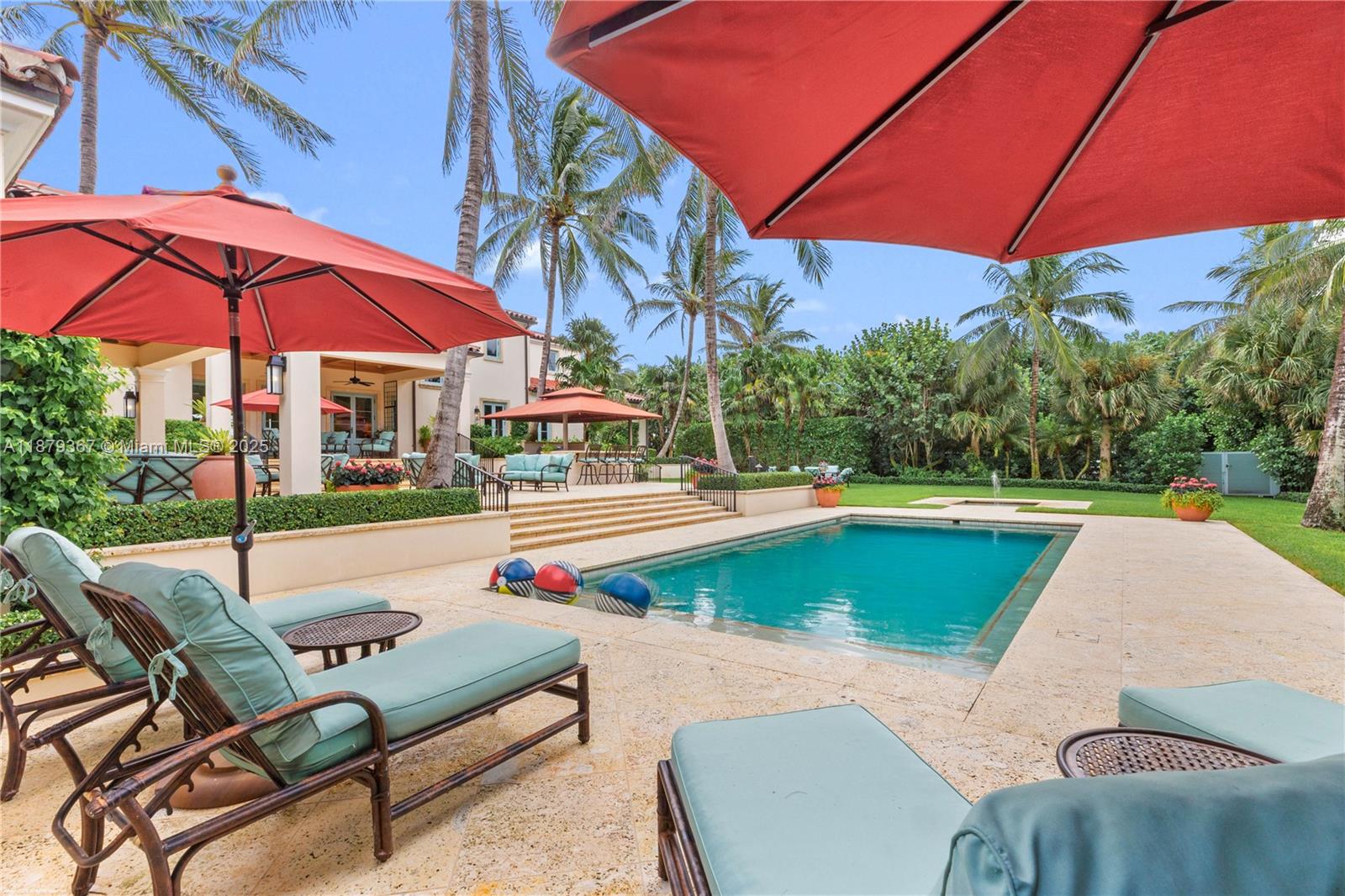 183 S Beach Rd Jupiter Island, FL 33455