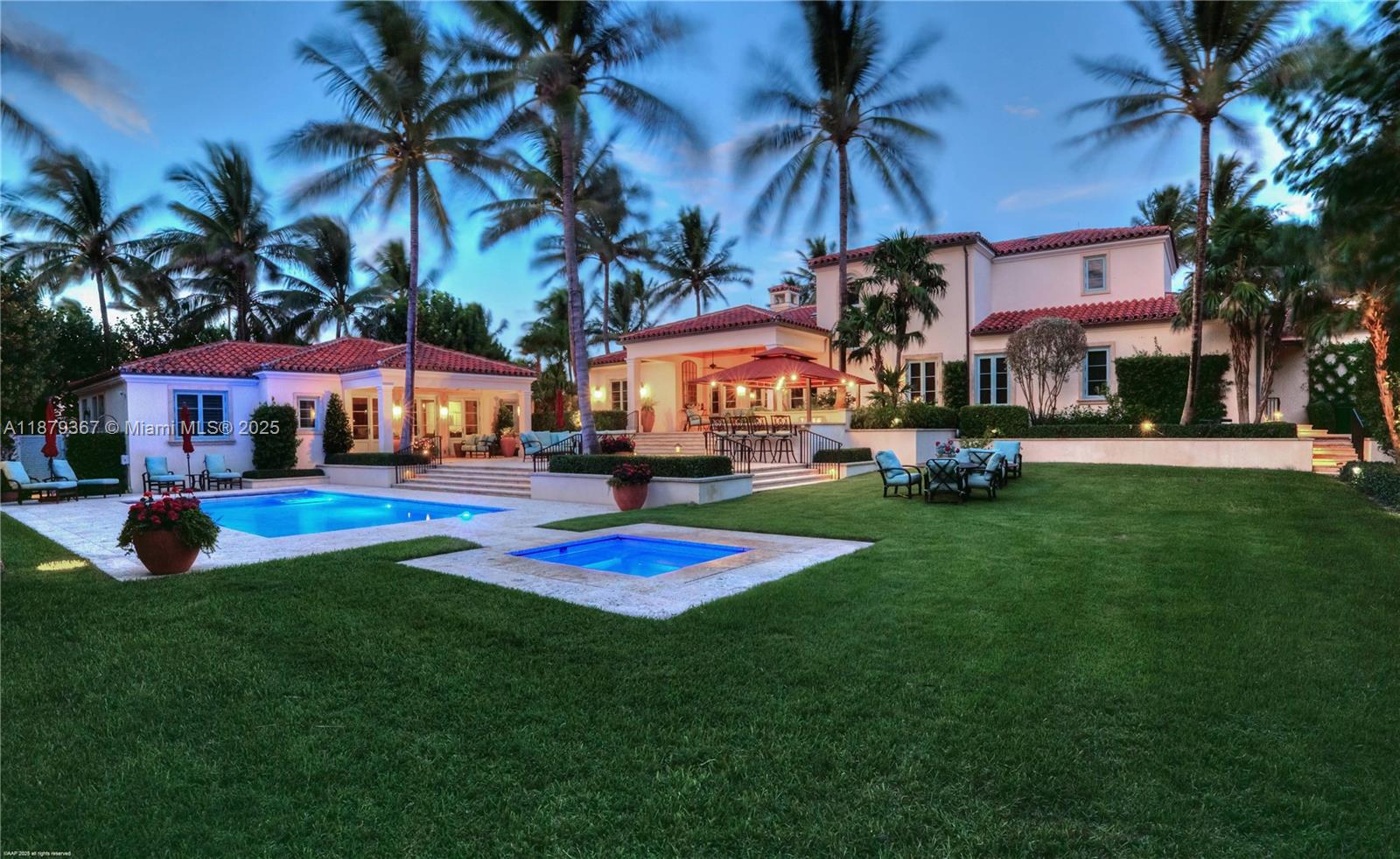 183 S Beach Rd Jupiter Island, FL 33455