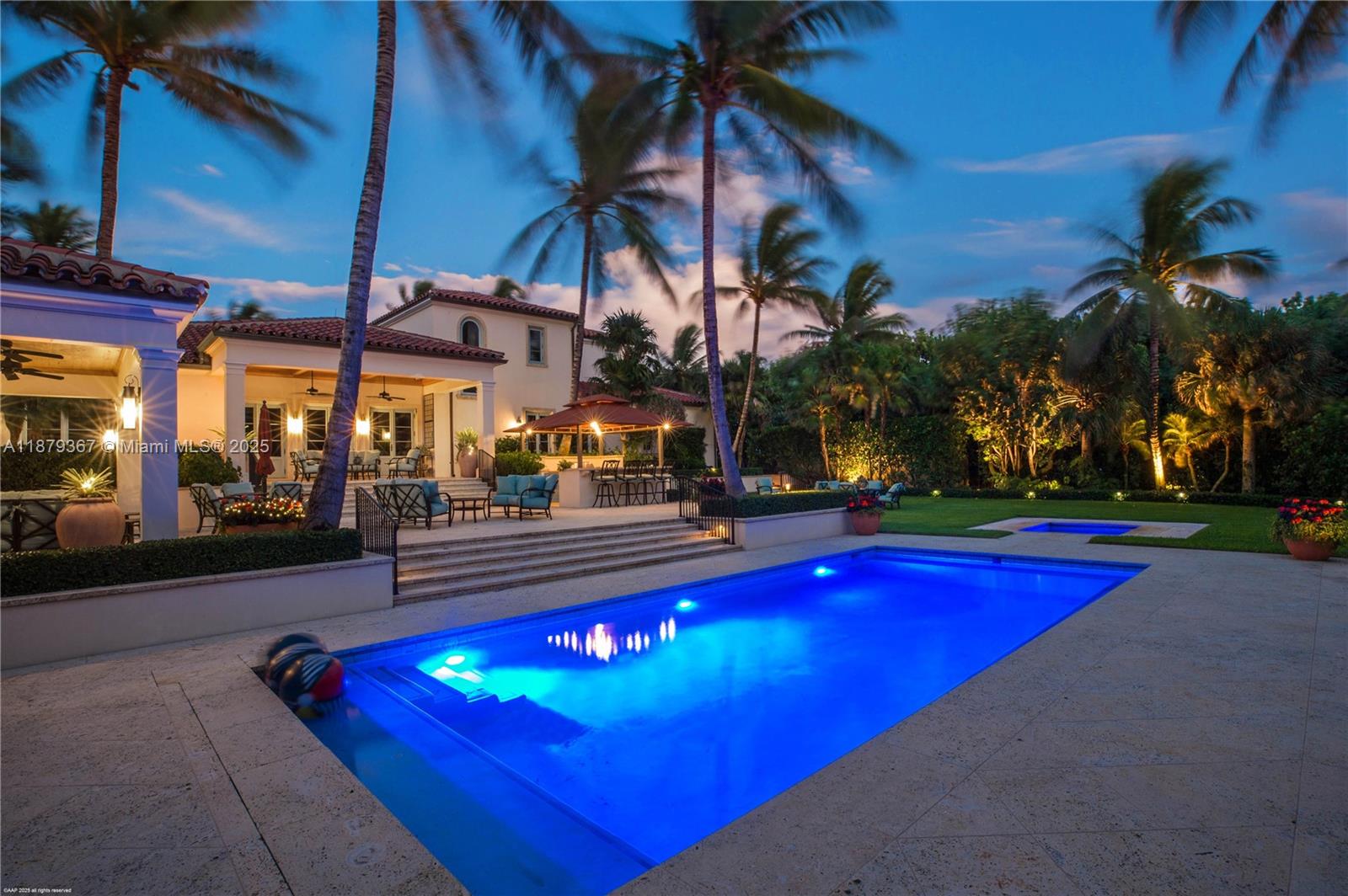 183 S Beach Rd Jupiter Island, FL 33455