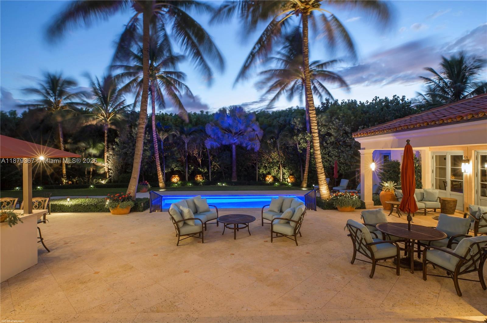 183 S Beach Rd Jupiter Island, FL 33455