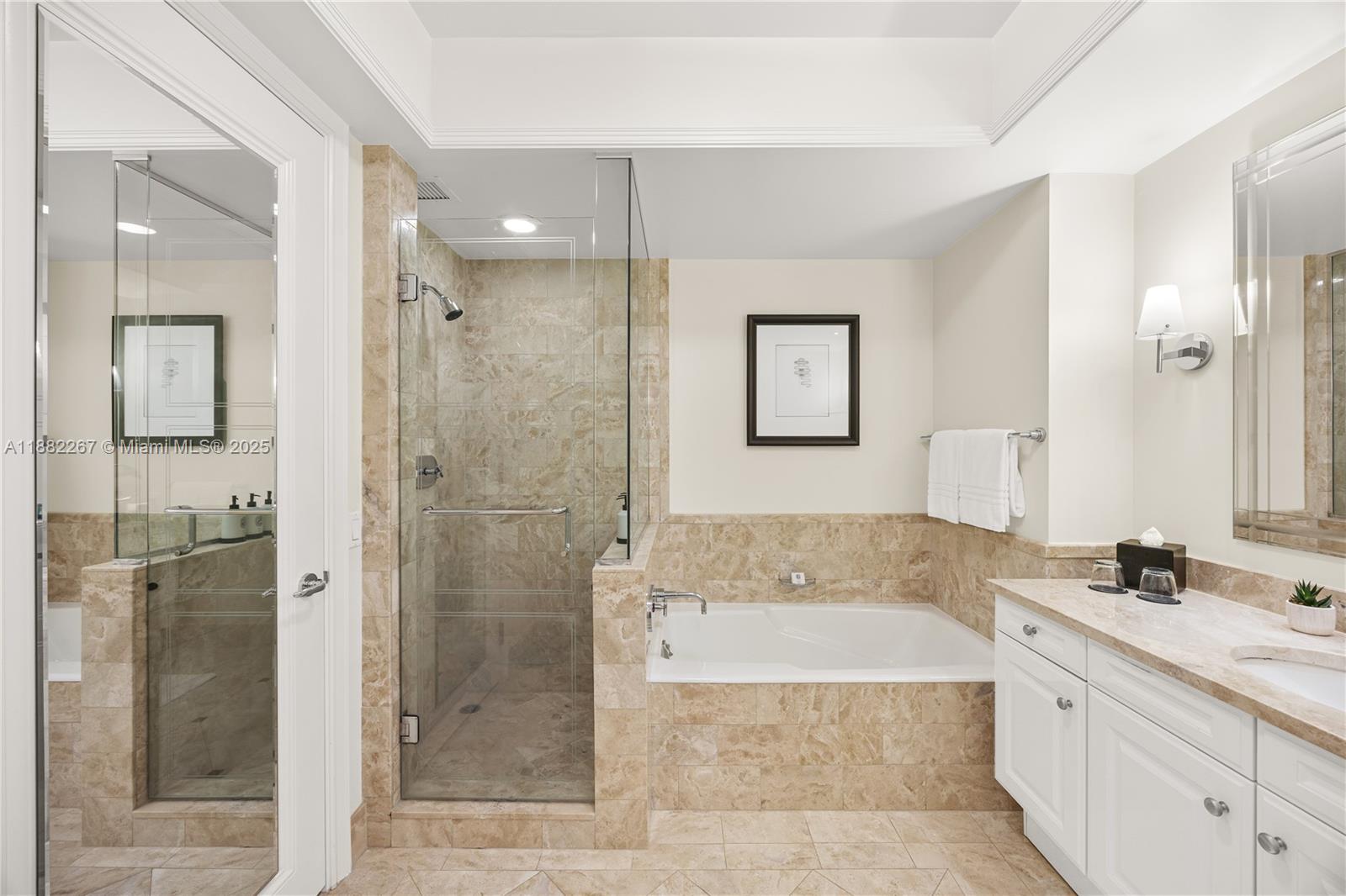 1435 Brickell Ave #3203 Miami, FL 33131