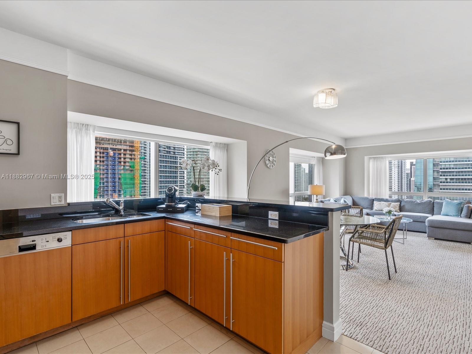 1435 Brickell Ave #3212