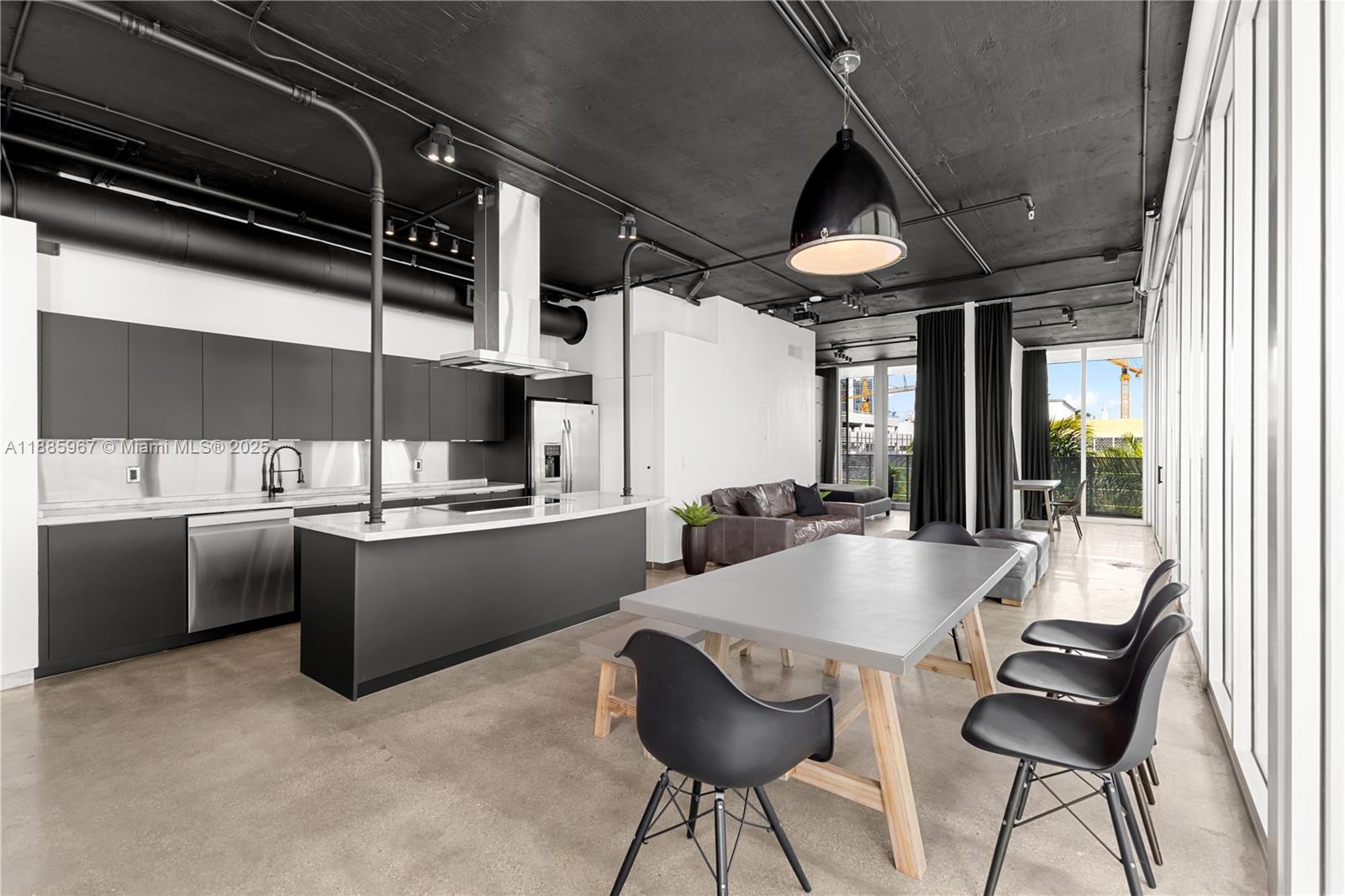 image The Montclair Condo19