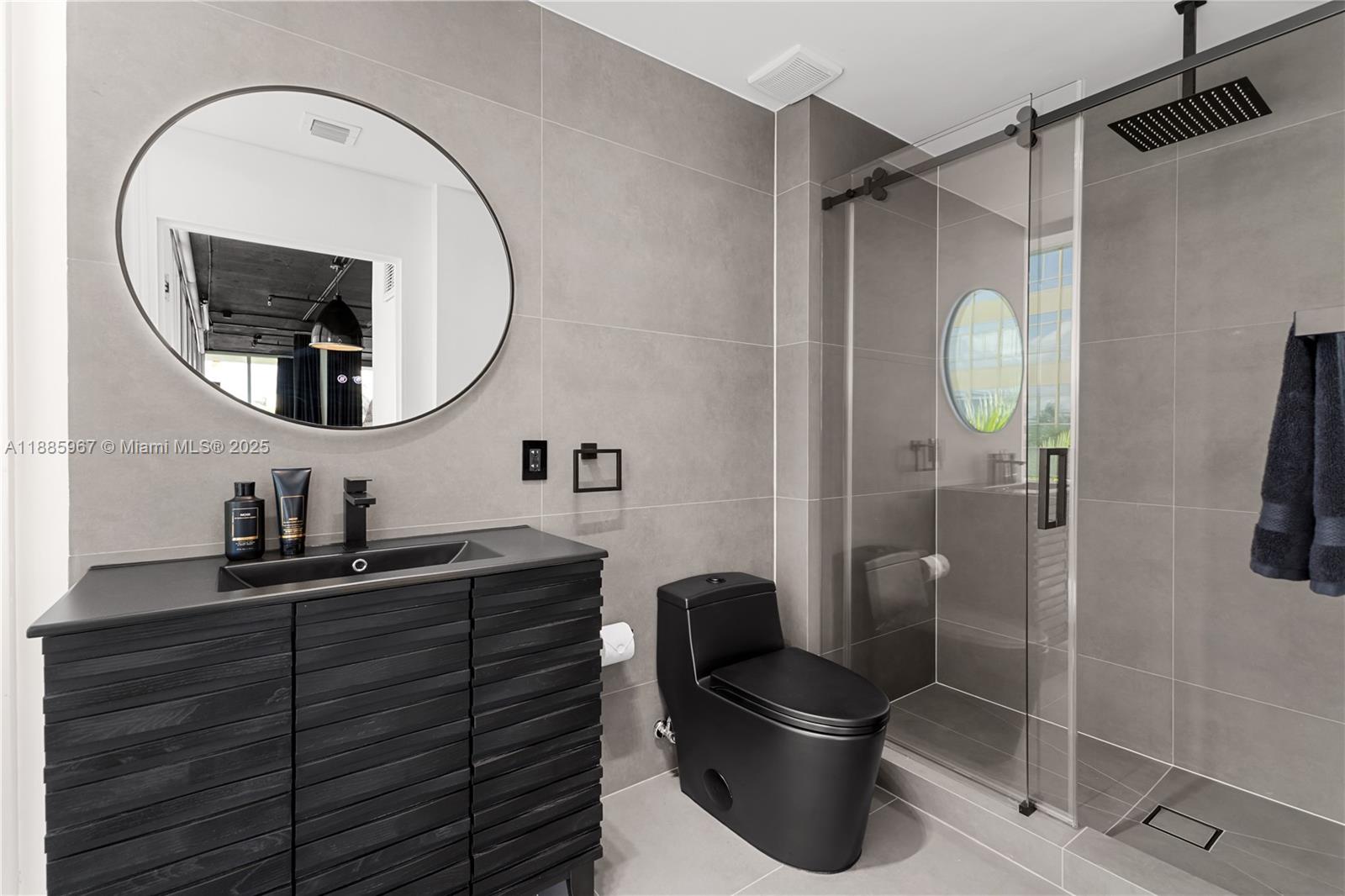 image The Montclair Condo26