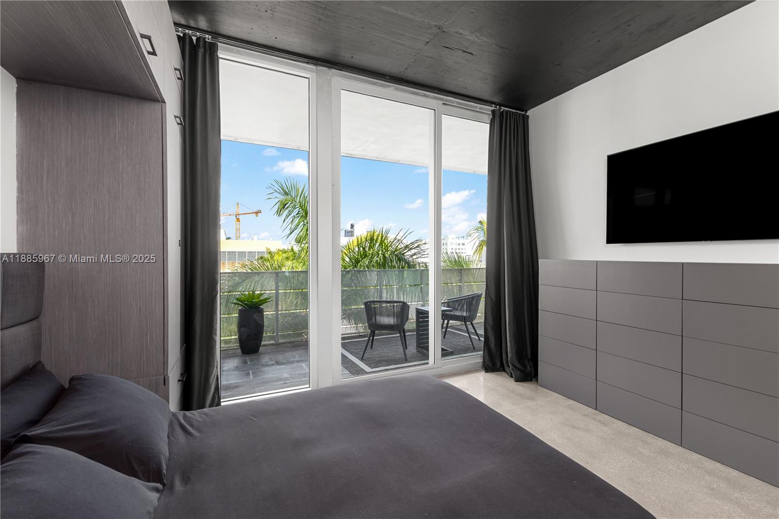 image The Montclair Condo38