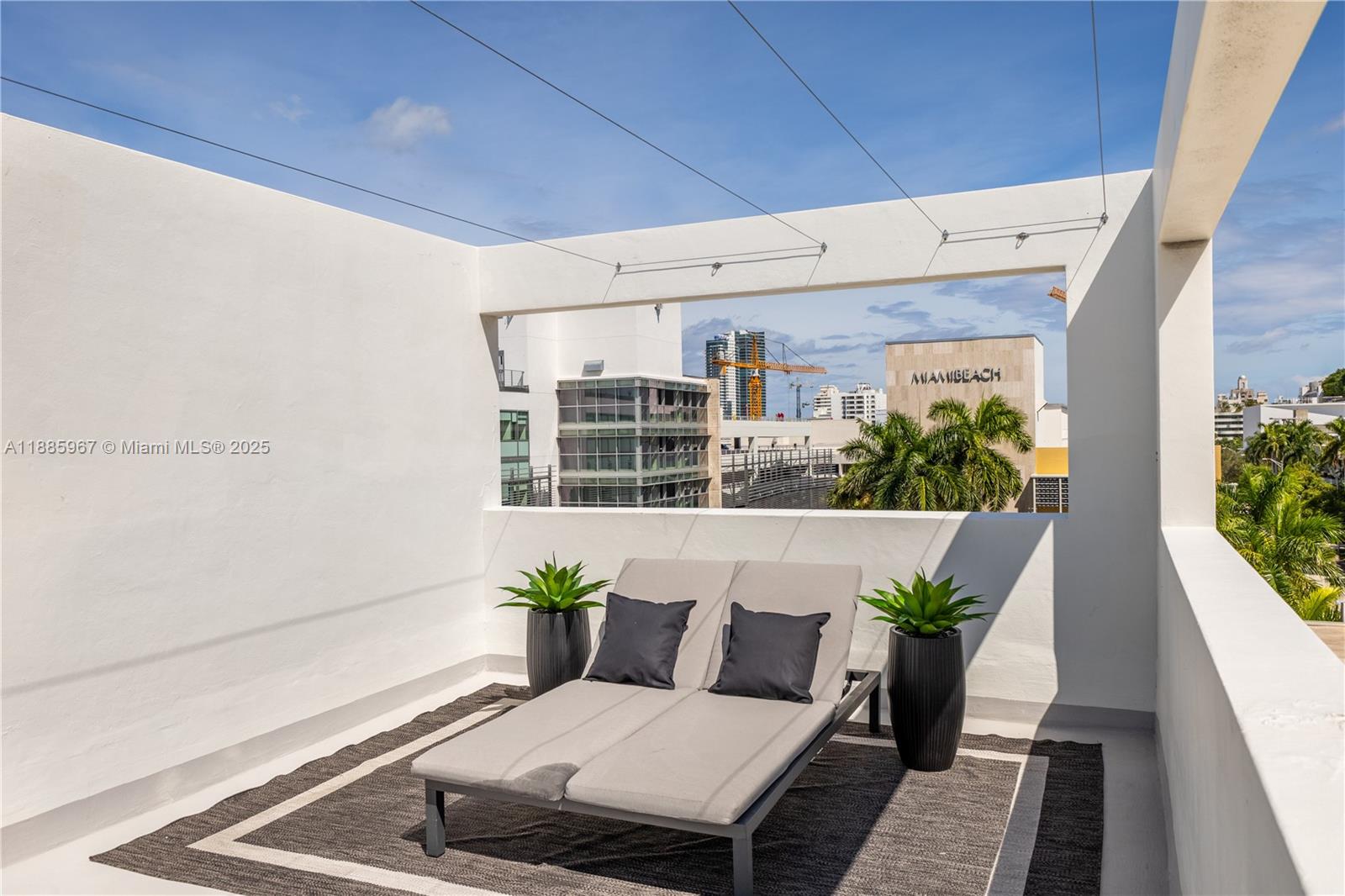 image The Montclair Condo49