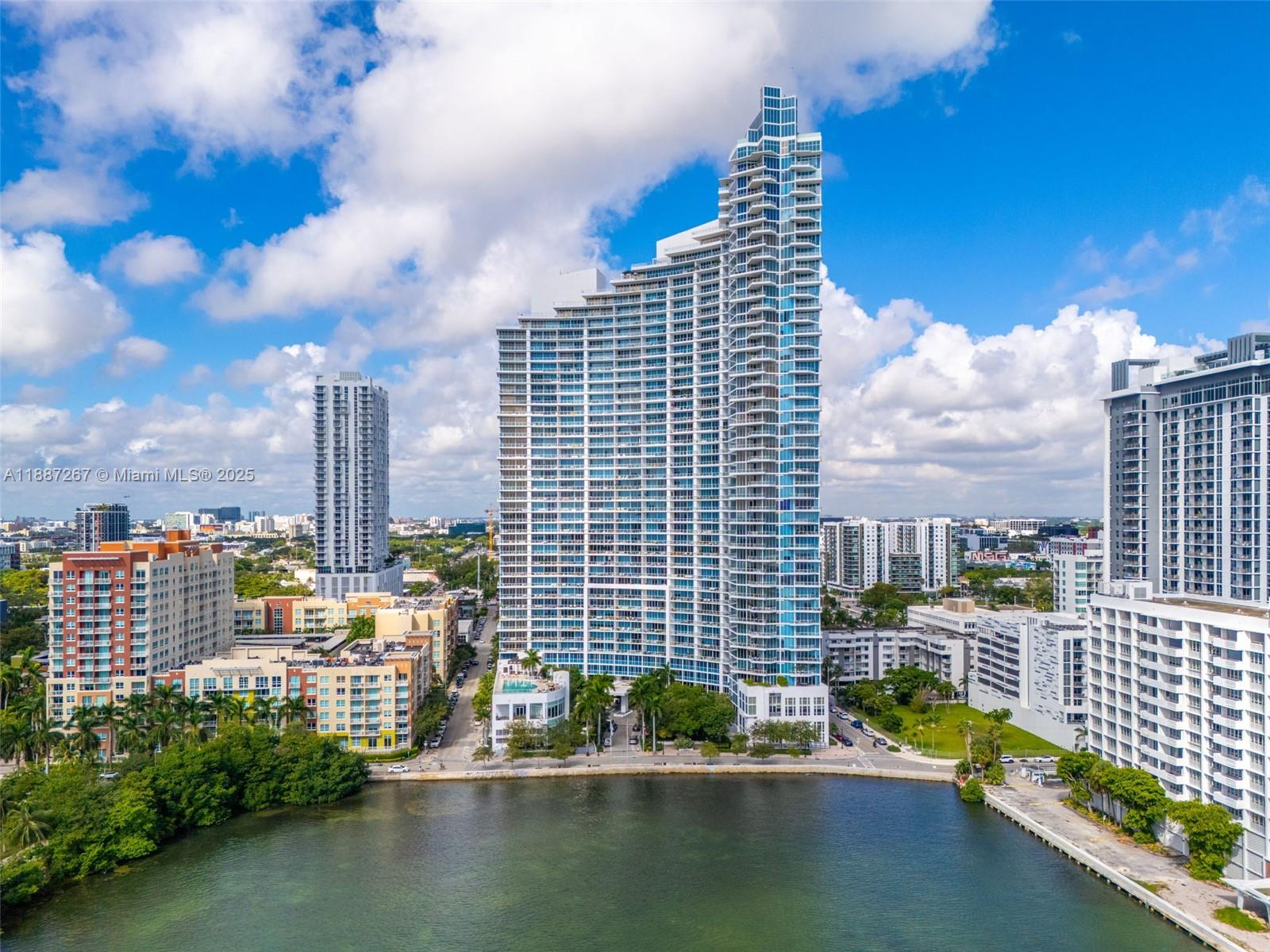 image Paramount Bay Condo26