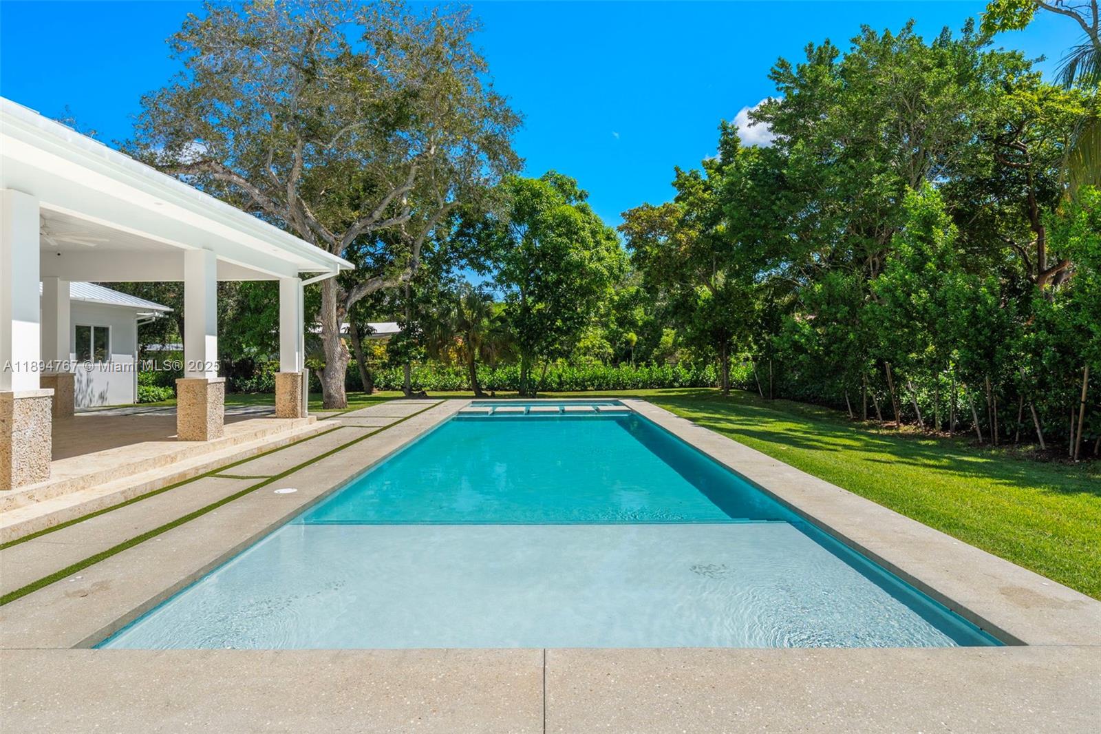 7900 SW 118th St Pinecrest, FL 33156