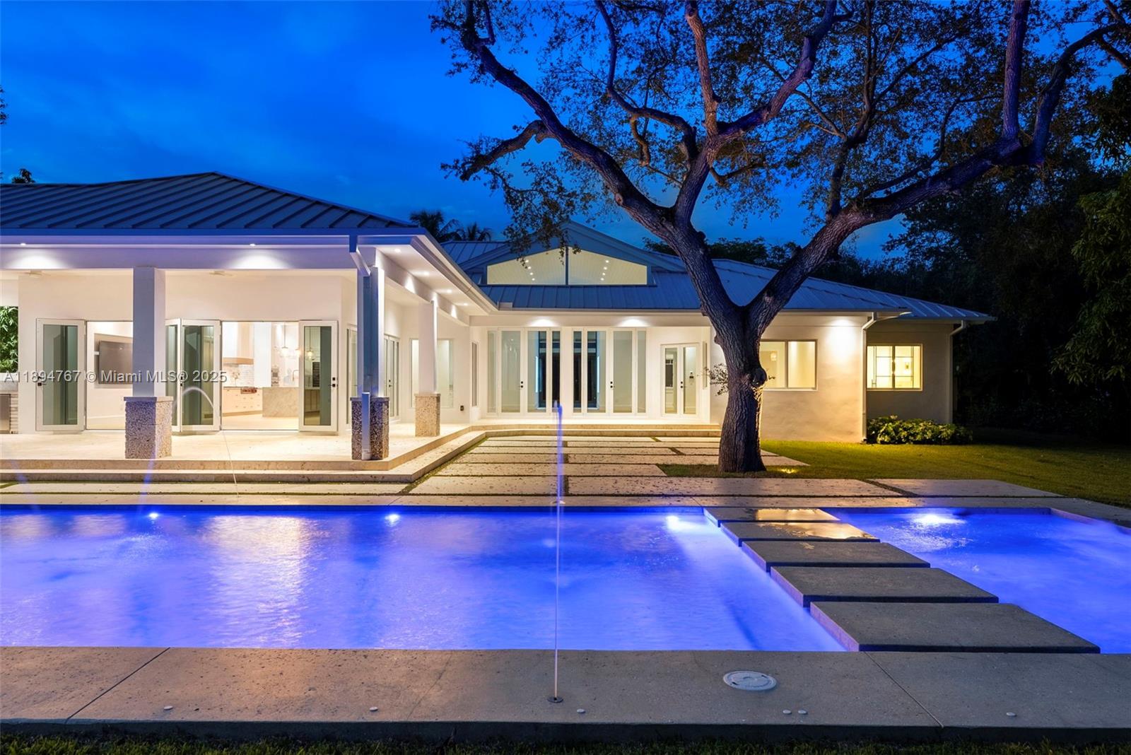 7900 SW 118th St Pinecrest, FL 33156