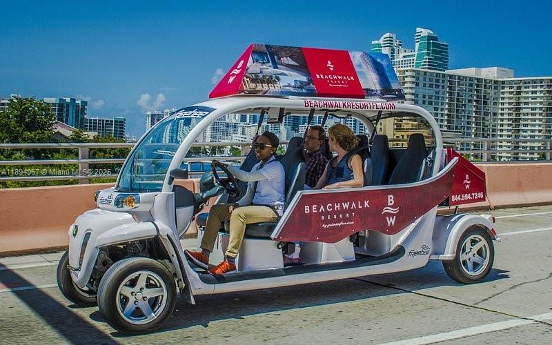 image Beachwalk Condominium9