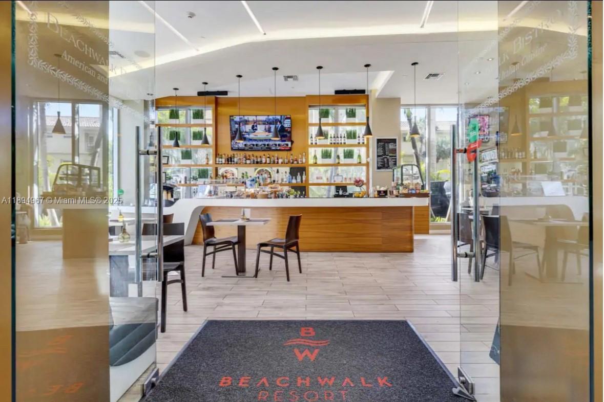 image Beachwalk Condominium10