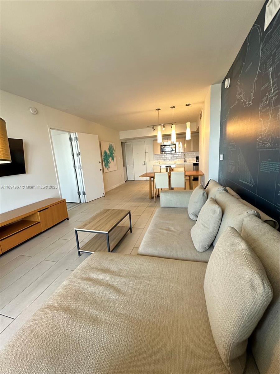 image Beachwalk Condominium19