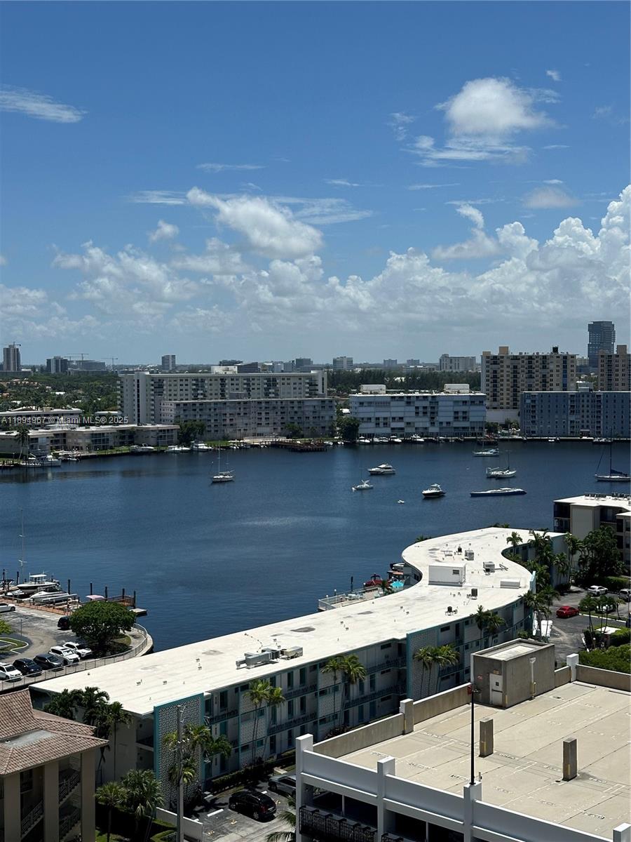 image Beachwalk Condominium23