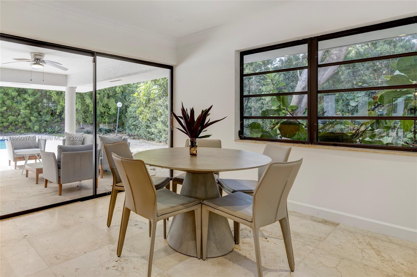 8118 Los Pinos Blvd Coral Gables, FL 33143