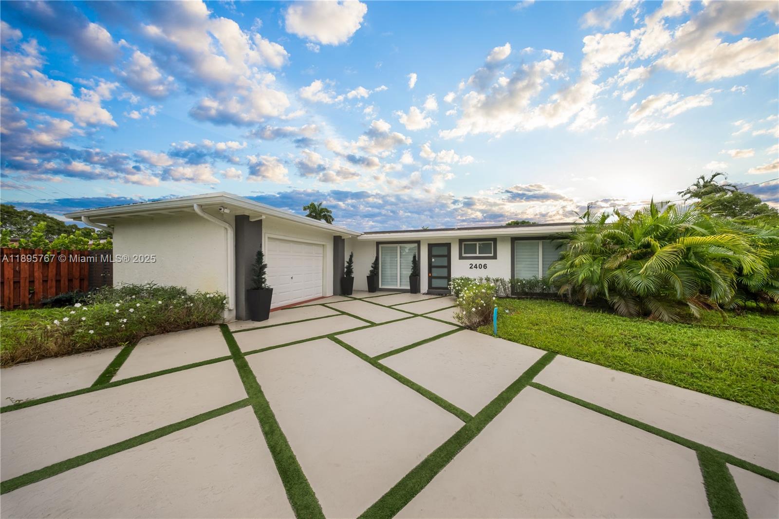 2406 Marathon Ln