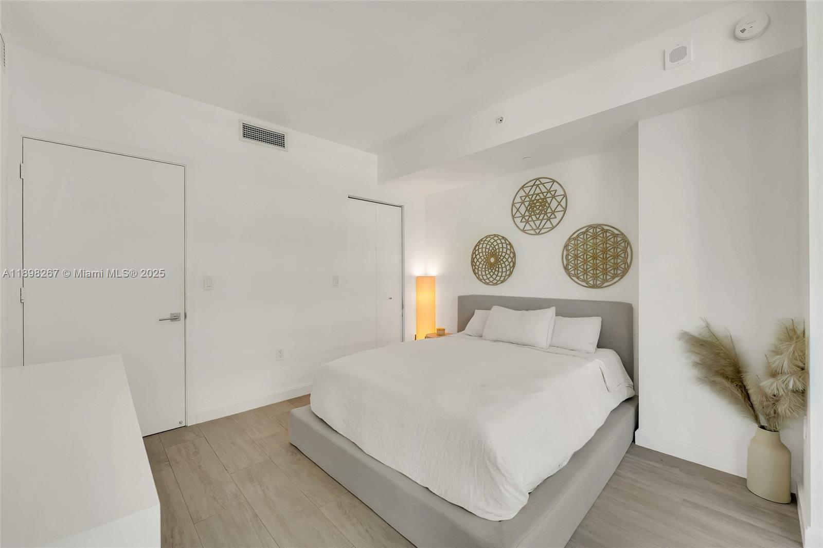 image Brickell Heights West9