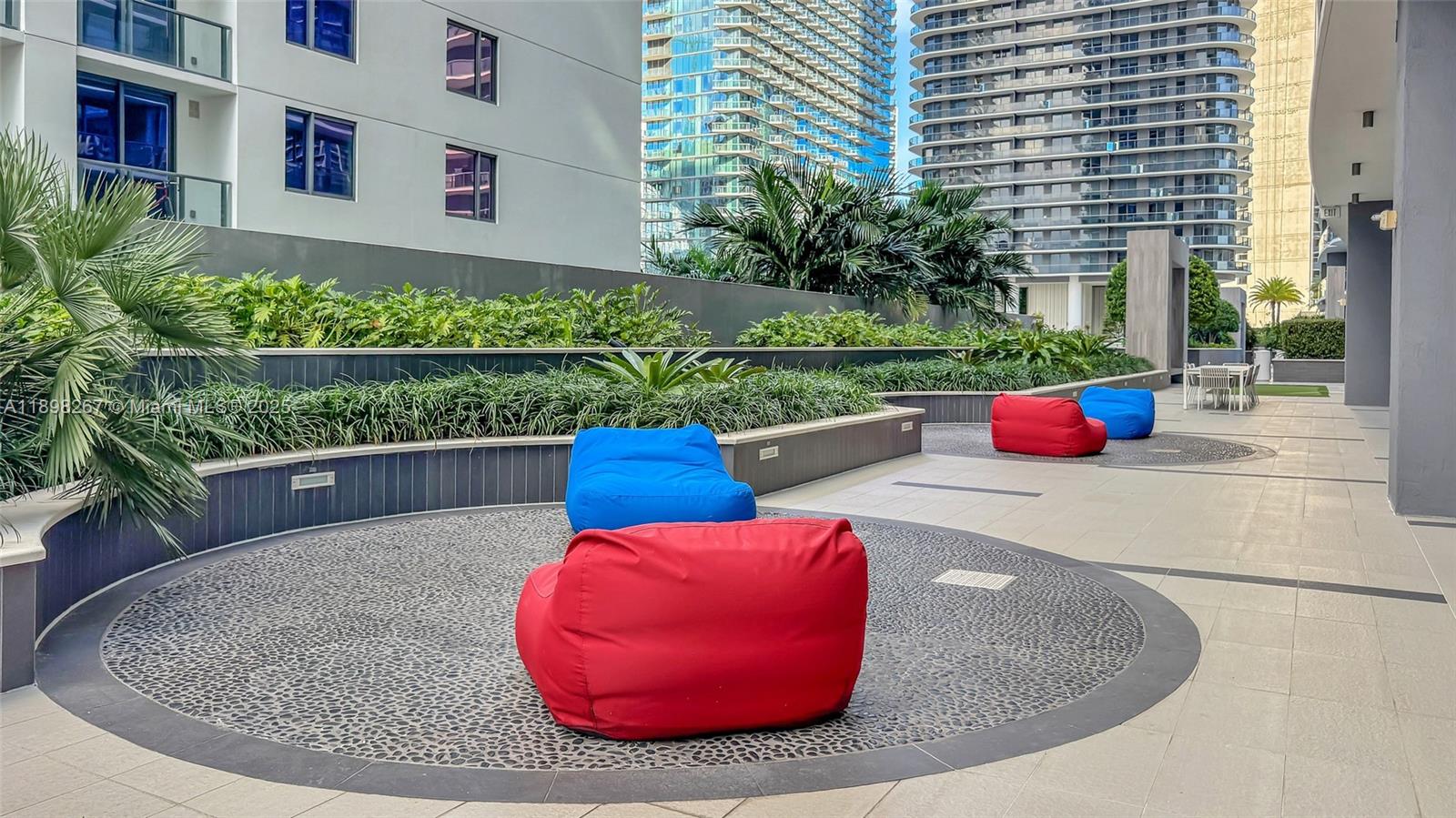 image Brickell Heights West25