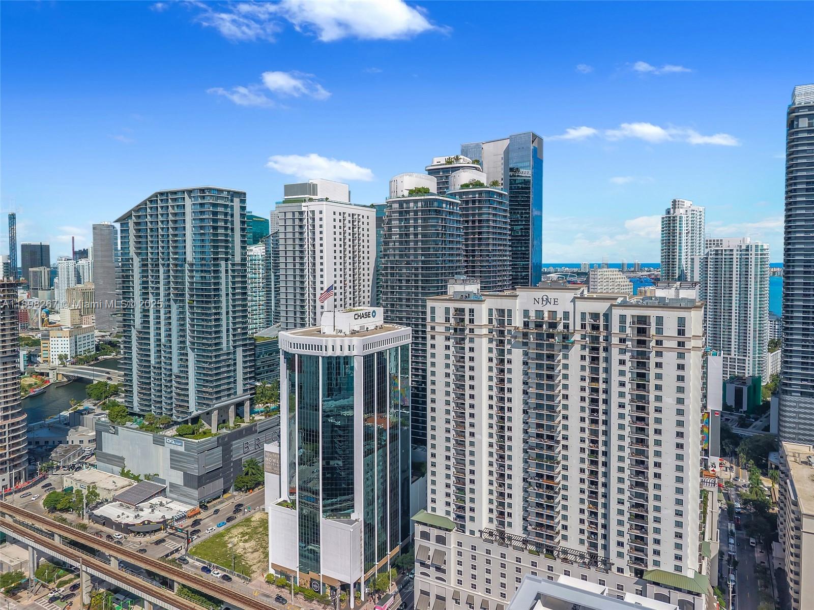 image Brickell Heights West29