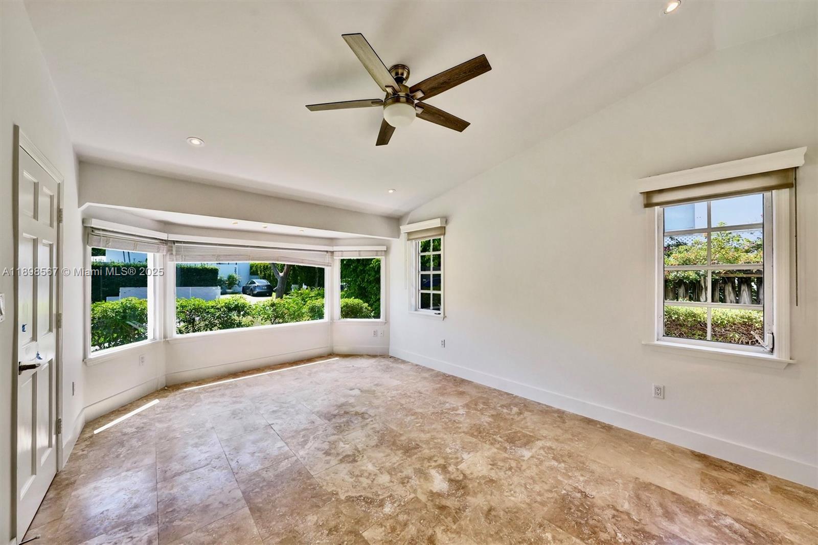 255 Ridgewood Rd #. Key Biscayne, FL 33149