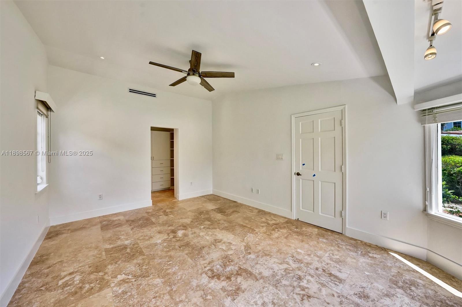 255 Ridgewood Rd #. Key Biscayne, FL 33149