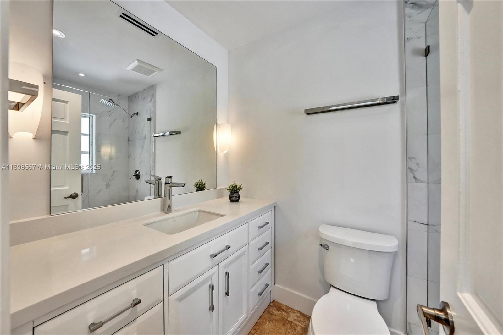 255 Ridgewood Rd #. Key Biscayne, FL 33149