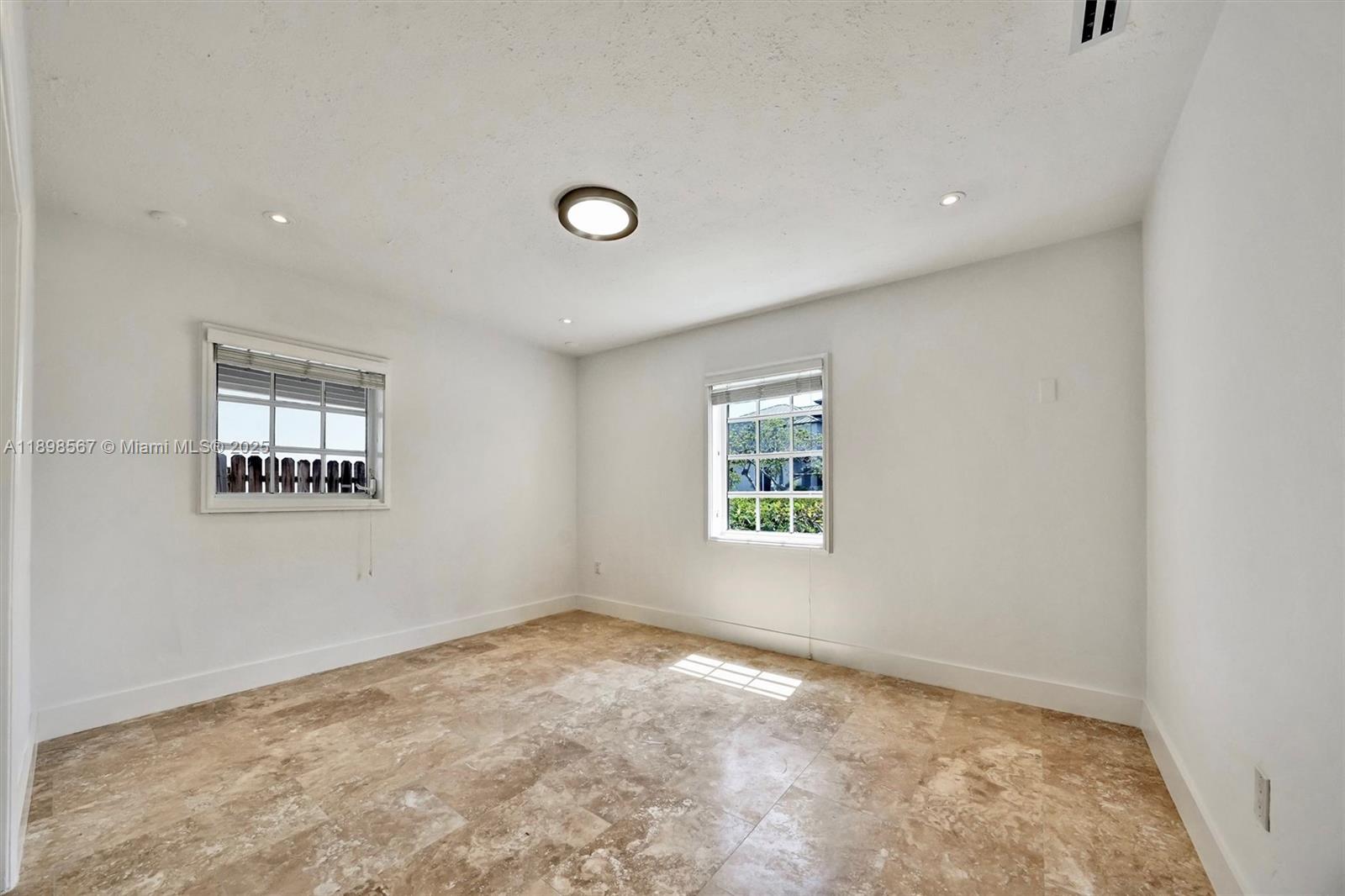 255 Ridgewood Rd #. Key Biscayne, FL 33149