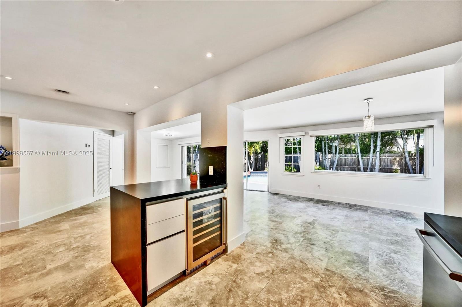 255 Ridgewood Rd #. Key Biscayne, FL 33149