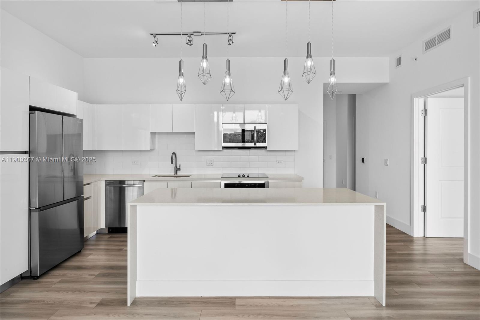 101 Diplomat Pkwy #0306 Hallandale Beach, FL 33009