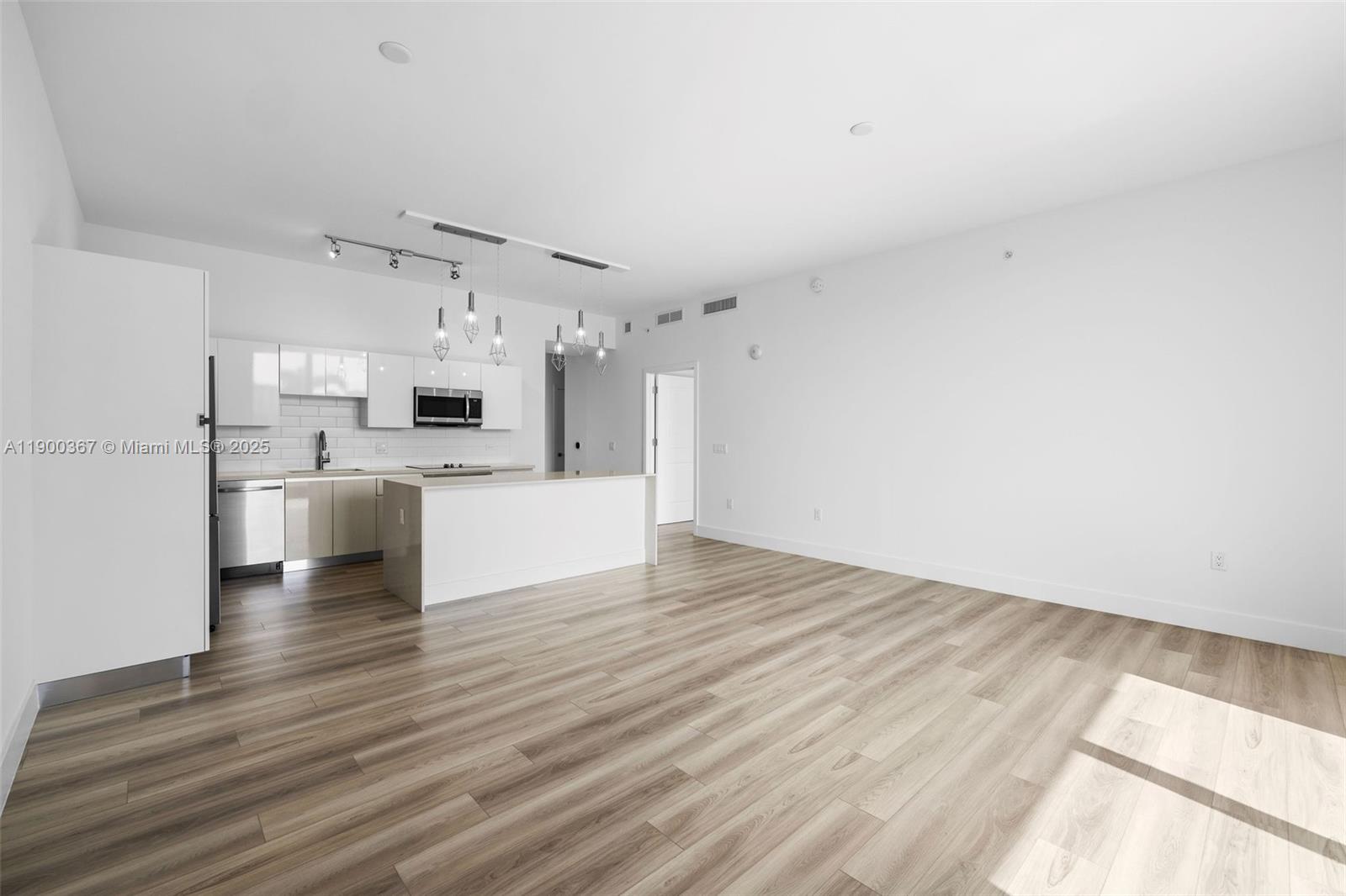 101 Diplomat Pkwy #0306 Hallandale Beach, FL 33009