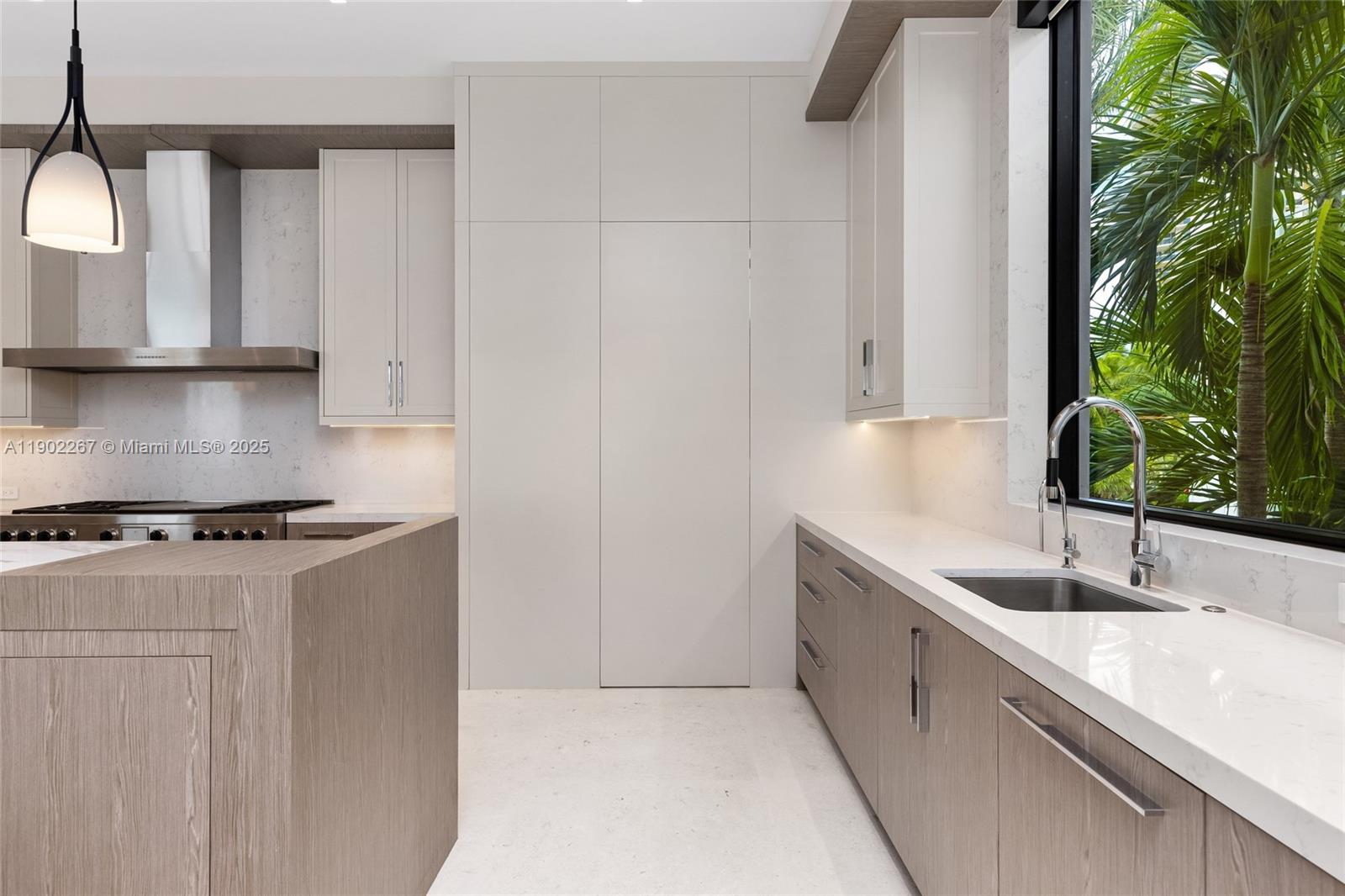 3052 N Atlantic Blvd Fort Lauderdale, FL 33308