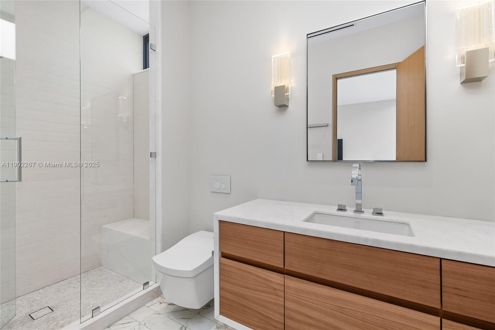 3052 N Atlantic Blvd Fort Lauderdale, FL 33308