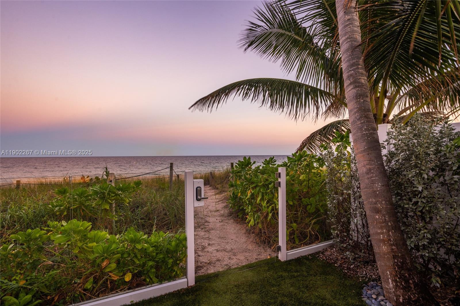 3052 N Atlantic Blvd Fort Lauderdale, FL 33308