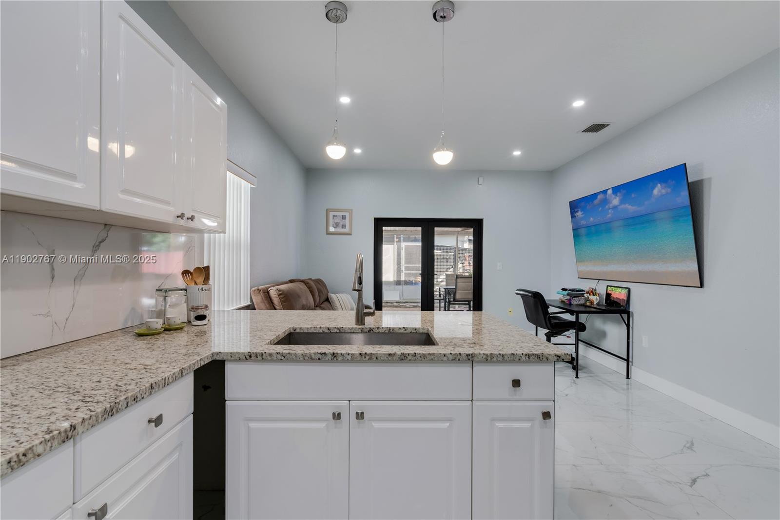 10279 SW 225th Ln Cutler Bay, FL 33190 10279 SW 225th Ln Cutler Bay, FL 33190