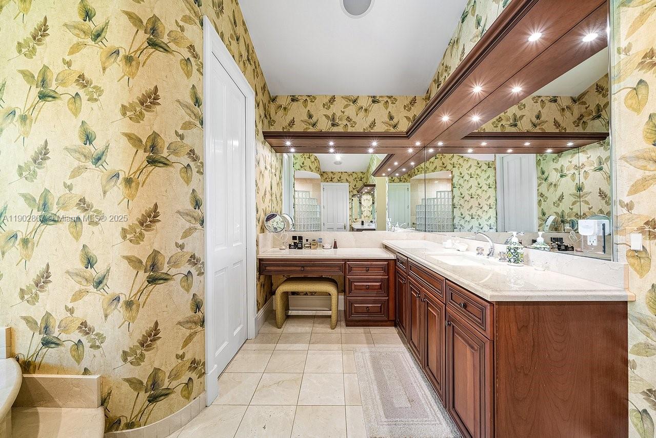 171 Spyglass Ln Jupiter, FL 33477