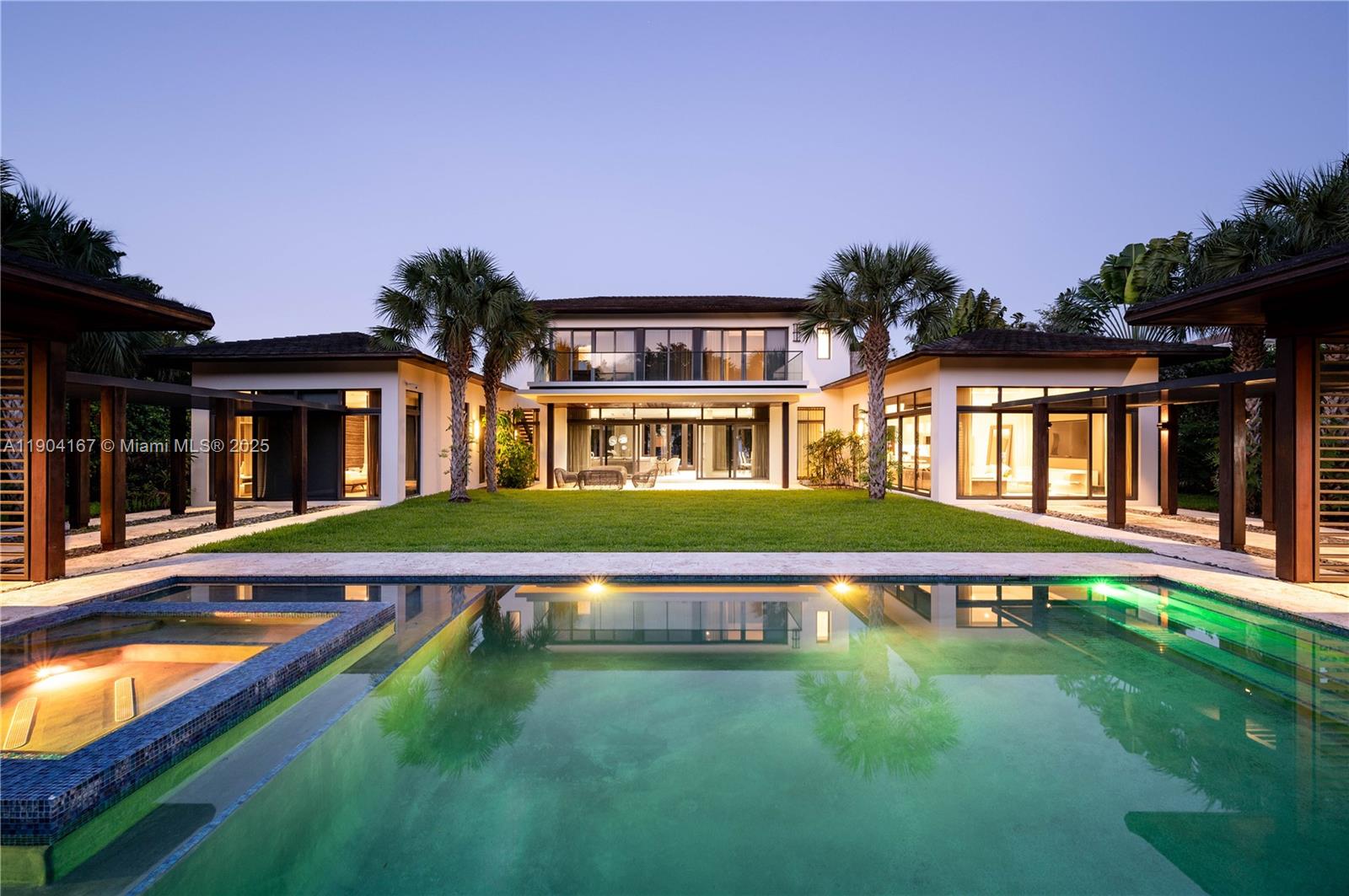 9000 SW 63rd Ct Pinecrest, FL 33156