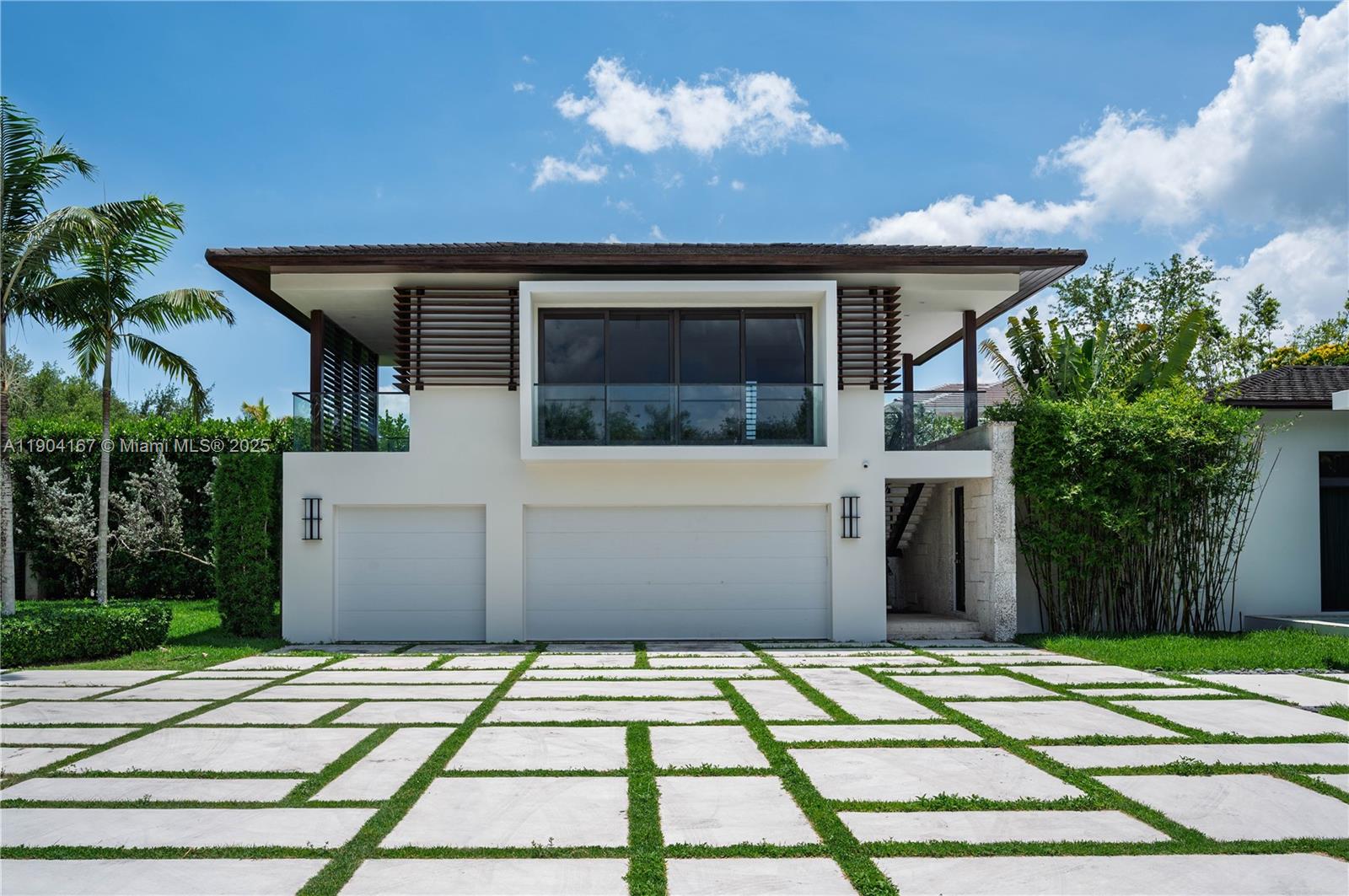 9000 SW 63rd Ct Pinecrest, FL 33156