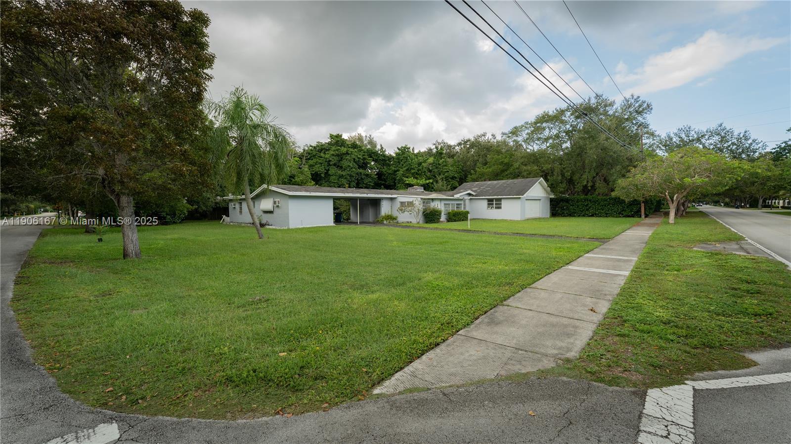 8045 SW 128th St Pinecrest, FL 33156