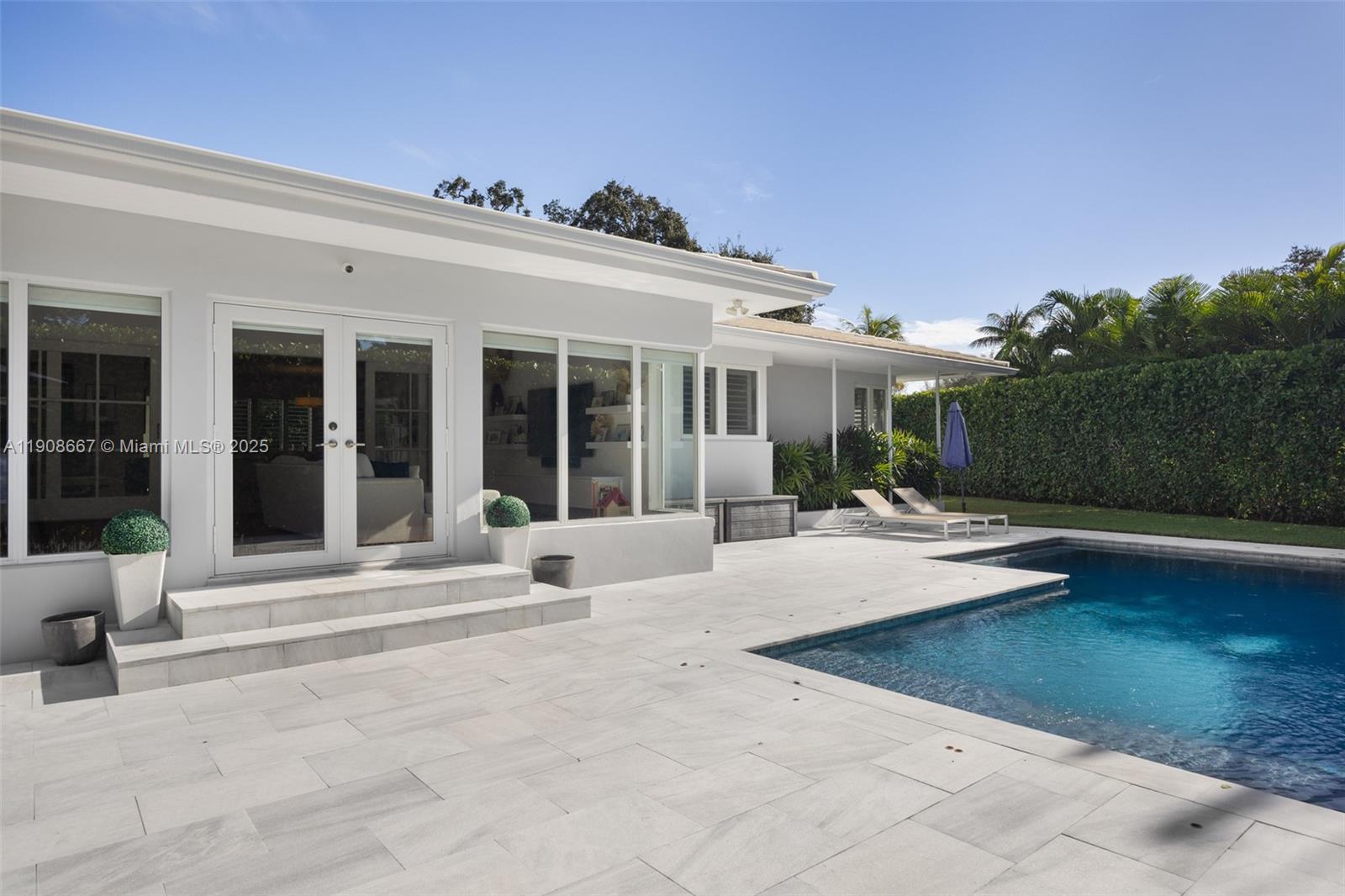 5906 Mall Mall Coral Gables, FL 33146