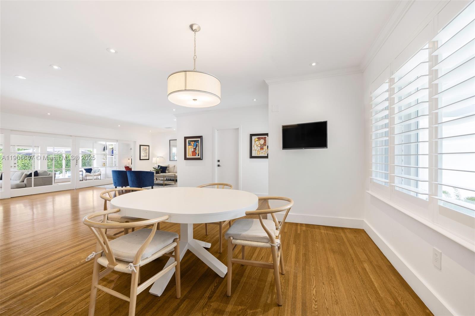 5906 Mall Mall Coral Gables, FL 33146