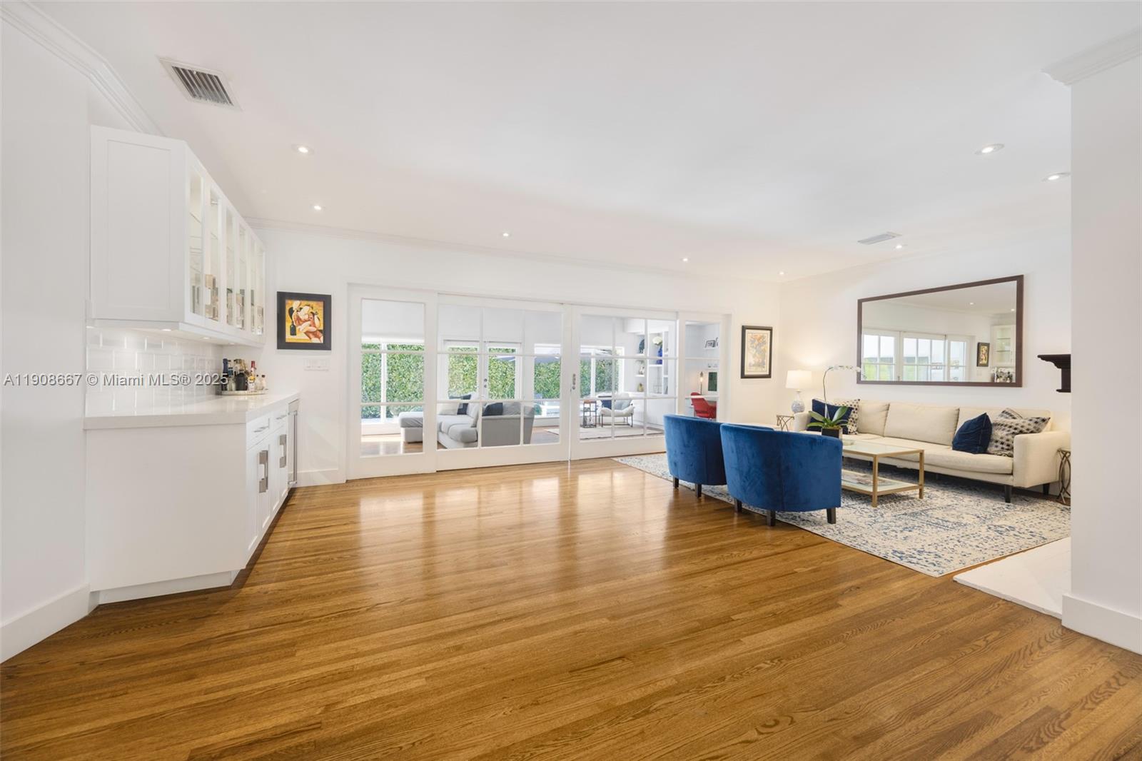 5906 Mall Mall Coral Gables, FL 33146