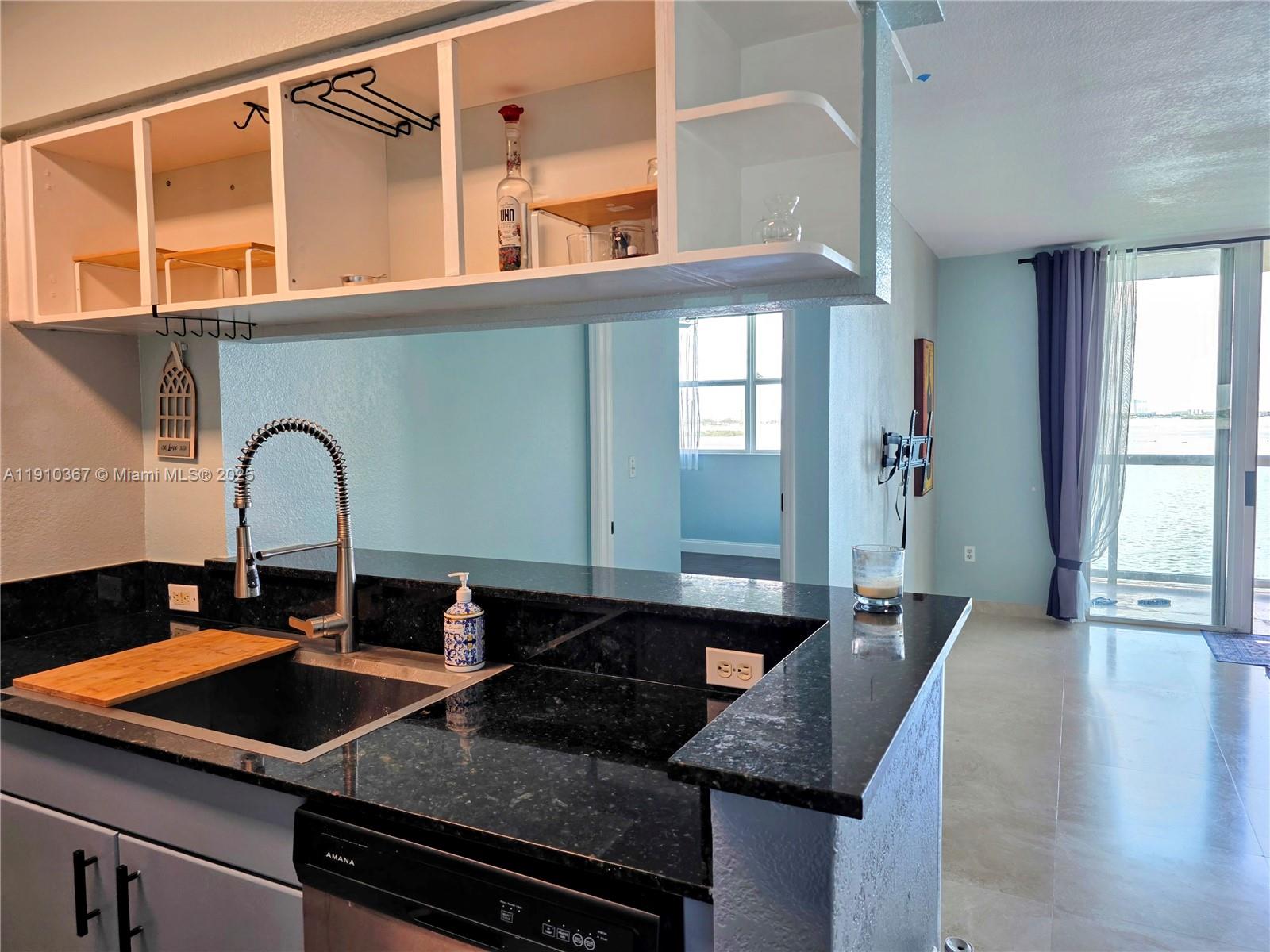 1625 Kennedy Cswy #1103B North Bay Village, FL 33141