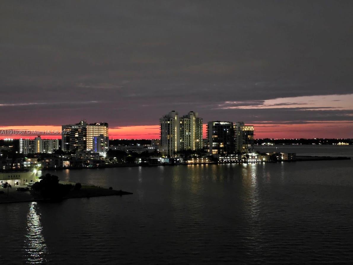 1625 Kennedy Cswy #1103B North Bay Village, FL 33141