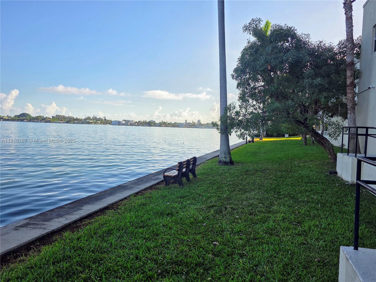 1625 Kennedy Cswy #1103B North Bay Village, FL 33141