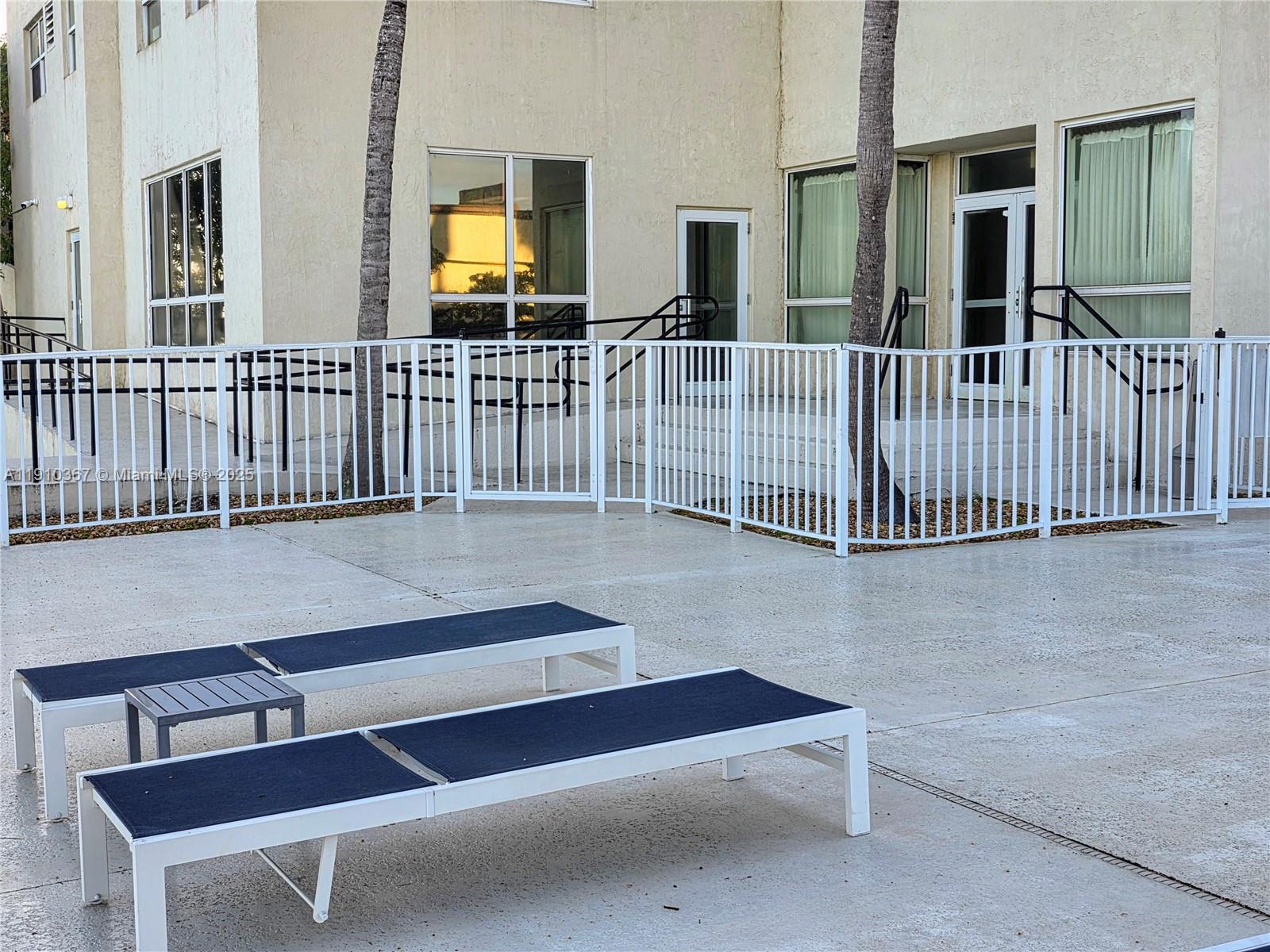 1625 Kennedy Cswy #1103B North Bay Village, FL 33141