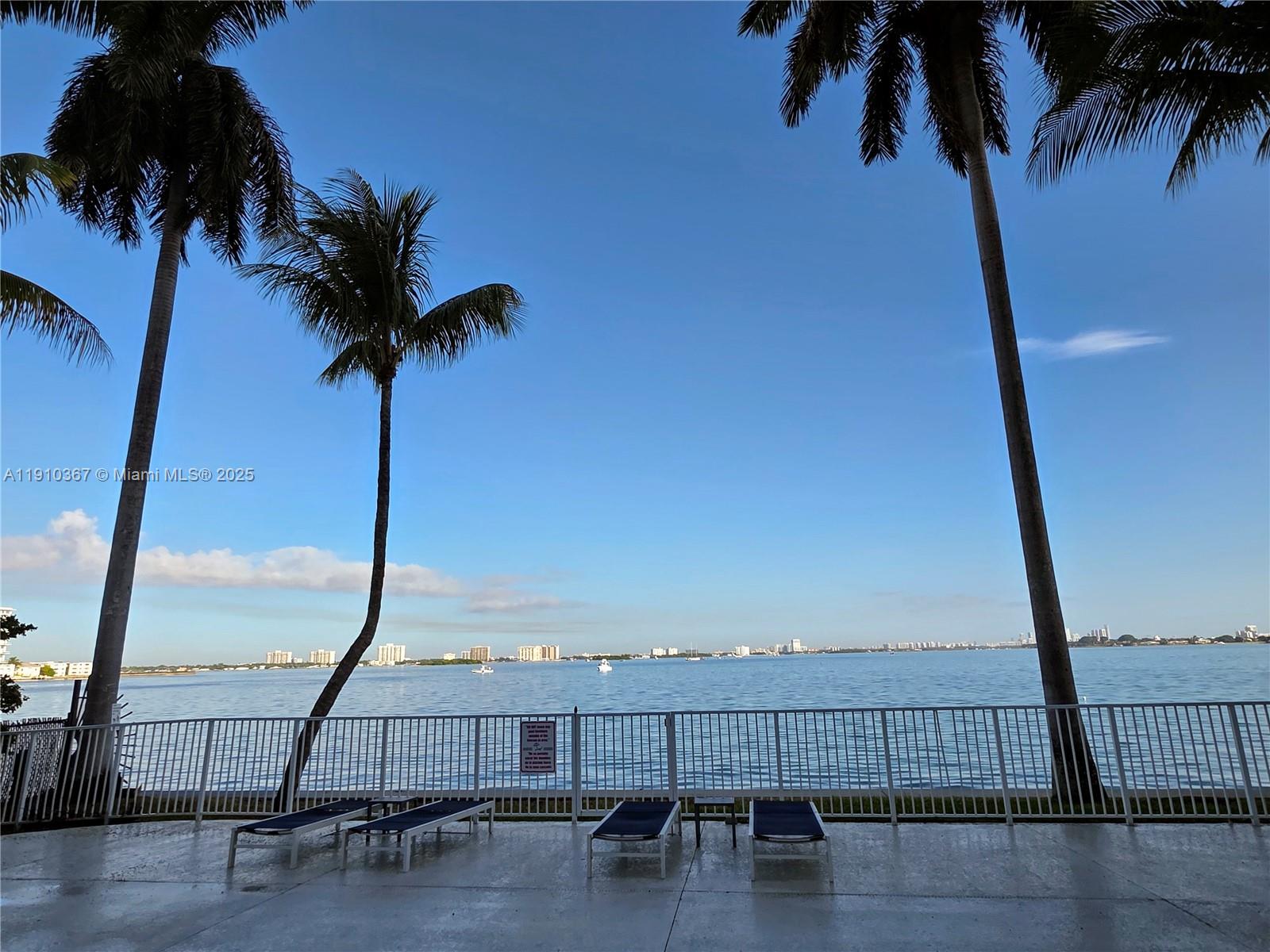 1625 Kennedy Cswy #1103B North Bay Village, FL 33141