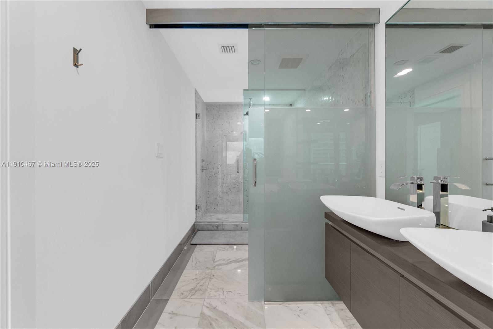 image Epic Miami Residences25